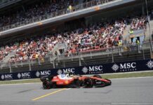 Ο Χάμιλτον πέτυχε την πρώτη νίκη του με τη Ferrari – Στα 41 του έγινε ο γηραιότερος νικητής στην ιστορία της F1