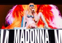 Μίνι συναυλία – έκπληξη από τη Madonna: Ξεσήκωσε τη Νέα Υόρκη λίγο πριν την κυκλοφορία του νέου άλμπουμ της