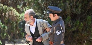 Η Σοφία συνειδητοποιεί την αλήθεια για τον πατέρα της