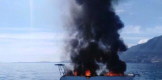 Αναστάτωση στη Μύκονο έπειτα από φωτιά σε ιστιοφόρο