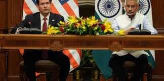 Ινδία: Εντονη διαμαρτυρία στις ΗΠΑ για τις επιθέσεις τους σε τάνκερ με ινδούς ναυτικούς