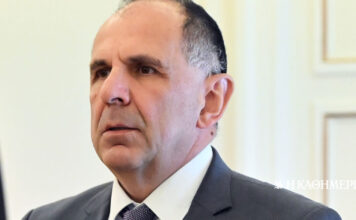 Εντός και Εκτός: Η Ελλάδα, η Σερβία και η διεύρυνση της Ε.Ε.