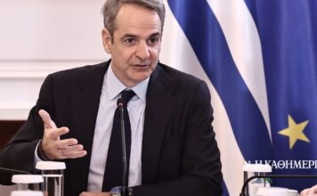 Μητσοτάκης στο υπουργικό: «Περαιτέρω πτώση στην τιμή της βενζίνης στην αντλία»