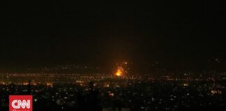 Το Πεκίνο κατηγορεί την Ουάσιγκτον πως οδήγησε τη Μέση Ανατολή «σε έναν επικίνδυνο γκρεμό»