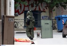 Συναγερμός για ύποπτη βαλίτσα στο Μοναστηράκι