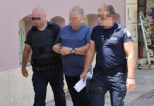 Δίωξη για απόπειρα ανθρωποκτονίας στον 58χρονο για την επίθεση με μαξιλάρι στο 8χρονο παιδί