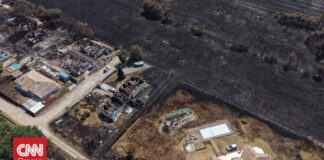Γαλλία: Εικόνες βιβλικής καταστροφής από drone – Βομβαρδισμένο το χωριό Porge από την πύρινη λαίλαπα