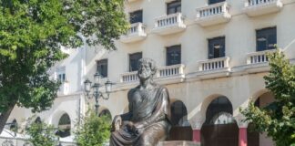 Αριστοτέλης | Οι αρετές που οφείλει να έχει ένας σκεπτόμενος άνθρωπος