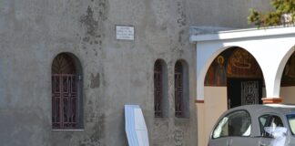 Θρήνος και αναπάντητα «γιατί» στην κηδεία του 20χρονου που έπεσε νεκρός από αστυνομικά πυρά