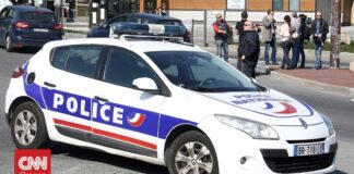 Eπίθεση με μαχαίρι στο Παρίσι: Σε ψυχιατρείο οδηγήθηκε ο συλληφθείς