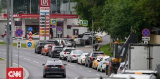 Η Ρωσία αγοράζει βενζίνη από την Ινδία για να αντιμετωπίσει τις ελλείψεις καυσίμων