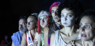 Η «Ειρήνη» του Αριστοφάνη ταξιδεύει σε όλη την Ελλάδα – Πρεμιέρα στην Επίδαυρο με την υπογραφή Καραθάνου και Δεληβοριά