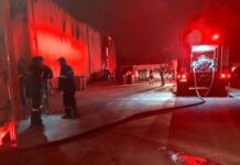 Φωτιά σε εργοστάσιο στο Παναιτώλιο Αιτωλοακαρνανίας