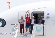 Η εθνική Ισπανίας επέστρεψε στη Μαδρίτη με το Παγκόσμιο Κύπελλο