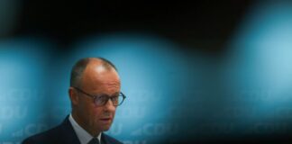 Γερμανία: Εσωκομματική δυσφορία για τους χειρισμούς του καγκελάριου Μερτς