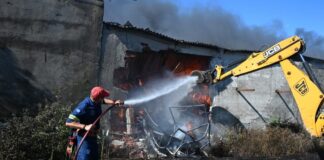 Φωτιά στο Ωραιόκαστρο: 5 εκατ. ευρώ για αποκατάσταση των υποδομών που κάηκαν