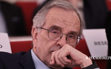Συνεργάτες Σαμαρά: «Γιατί ο Π. Μαρινάκης συσχετίζει την παρακολούθηση με τη Ν.Δ.;»