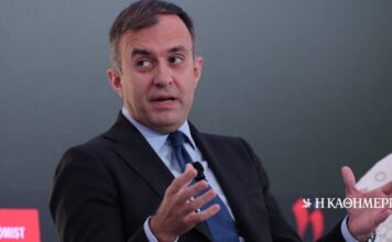 Ενταση Χατζηβασιλείου με Νταβούτογλου: «Στην Κύπρο έχει γίνει παράνομη εισβολή»