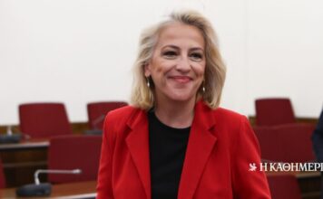 Η Ρένα Δούρου και τυπικά πρόεδρος της Κ.Ο. του ΣΥΡΙΖΑ