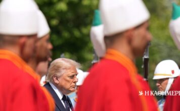 Ιαν Λέσερ στην «Κ»: Αλλο να υποσχεθεί και άλλο να υλοποιήσει