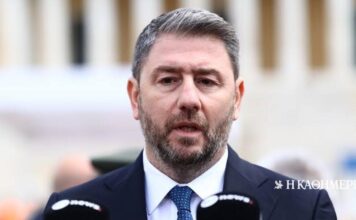 Βίντεο Ανδρουλάκη: «Eνα γρήγορο μάθημα για όσα δεν μας λένε για την Παιδεία»