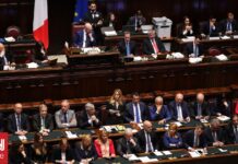 Ιταλία: Συνεχίζει να αυξάνει τα ποσοστά της η ακροδεξιά – Τι δείχνουν οι δημοσκοπήσεις