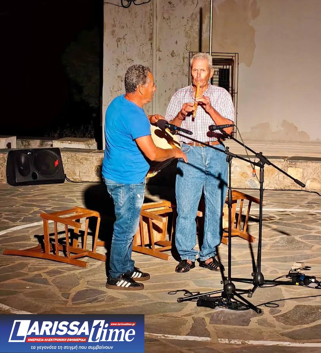 1000010738 «Τελενίκειος Ηχώ»: Με επιτυχία πραγματοποιήθηκε στη Σέριφο το 18ο Φεστιβάλ Σουραυλιού