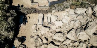Ιταλία: 26 τραυματίες από τον σεισμό κοντά στη Νάπολη – Η στιγμή που χτυπά ο Εγκέλαδος