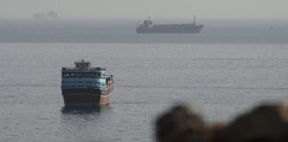 Στενά του Ορμούζ: Το κουβάρι της κυοφορούμενης συμφωνίας ΗΠΑ – Ιράν
