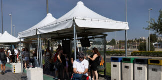 Σικελία: Παρατείνεται το κλείσιμο του αεροδρομίου της Κατάνια λόγω της έκρηξης της Αίτνας