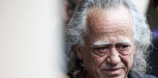 Πέθανε ο σπουδαίος Μεσσήνιος ηθοποιός Νίκος Καλογερόπουλος σε ηλικία 74 ετών
