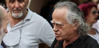 Μενδώνη για Νίκο Καλογερόπουλο: Υπηρέτησε την τέχνη «με αφοσίωση, ήθος και ανιδιοτέλεια»