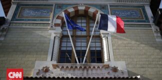 Προεδρικές εκλογές – Γαλλία: Η χώρα «δεν θα ανεχθεί καμιά απόπειρα ξένης ανάμειξης»