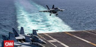 CENTCOM: Ψευδείς οι ειδήσεις για αυτοκτονίες από το αεροπλανοφόρο «USS Abraham Lincoln»