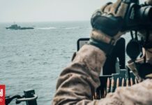Bloomberg: Κοντά σε συμφωνία Ιράν και Ομάν για τα Στενά του Ορμούζ