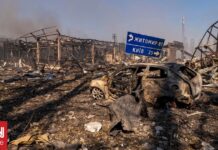 Ουκρανία: Στους 38 νεκροί από ρωσικό πλήγμα σε αποθήκη πυρομαχικών – Τέσσερις αγνοούμενοι