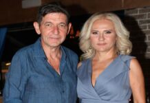 O «άγνωστος» γιος του Γεράσιμου Σκιαδαρέση και της Μπέσυς Μάλφα που γνωρίζουν λίγοι – Η απίστευτη ομοιότητα με τον πατέρα του