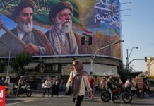 Μία συμφωνία μονίμως στο παραπέντε – Οι όροι του Ιράν, οι απειλές των ΗΠΑ και το απρόβλεπτο Ισραήλ