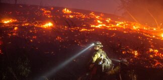 ΗΠΑ: Πάνω από ένα εκατομμύριο στρέμματα στις φλόγες στην πολιτεία Ουάσινγκτον – Εκτεταμένες εκκενώσεις