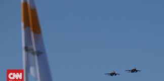 Τουρκικά drones και μαχητικά παρενοχλούν κυπριακές πτήσεις – Τι λένε ελεγκτές και Πολιτική Αεροπορία