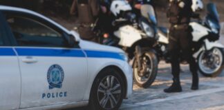 Νέα τηλεφωνική απάτη με λεία 15.000 ευρώ – «Μαϊμού» λογιστές έπεισαν ηλικιωμένη να παραδώσει οικονομίες και τιμαλφή
