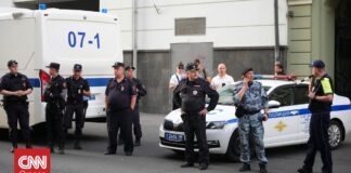 Νεκρός Ρώσος αντισυνταγματάρχης σε έκρηξη παγιδευμένου αυτοκινήτου στην Αγία Πετρούπολη