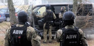 Πολωνία: Ουκρανός συνελήφθη για απόπειρα δολοφονίας στελέχους της ουκρανικής αμυντικής βιομηχανίας