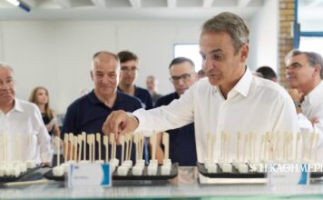 Επίσκεψη Μητσοτάκη στη Δυτική Μακεδονία – «Βρισκόμαστε δίπλα σε όλες τις παραγωγικές επενδύσεις»