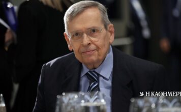 Ο Στέφανος Μάνος δεν έπρεπε να μείνει μόνος!