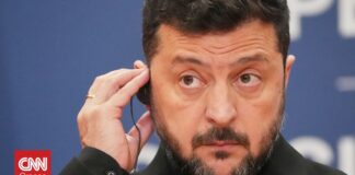 Ο Ζελένσκι μίλησε με τους Αμερικανούς διαπραγματευτές: «Έτοιμοι να τηρήσουμε κατάπαυση του πυρός»