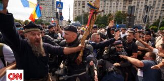 Ρουμανία: Επεισόδια σε διαδήλωση αγροτών στο Βουκουρέστι – Προσαγωγές και τραυματίες