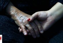 Αν οι γονείς ζήσουν μέχρι τα 100, ισχύει το ίδιο και για τα παιδιά τους; Η επιστήμη απαντά