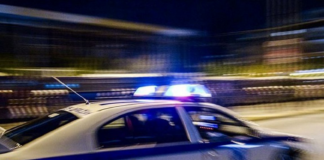 Ασπρόπυργος: Συνελήφθη 26χρονη που οδηγούσε κλεμμένο αυτοκίνητο