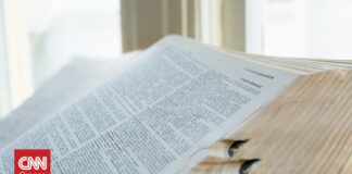 Το παλαιότερο λεξικό των ΗΠΑ πρόσθεσε 1.400 λέξεις: Από το «glow-up» στο «parasocial» και «crashout»